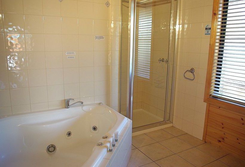 Hotel Anglesea Beachfront Family Caravan Park | Anglesea | Victoria | Australia 14