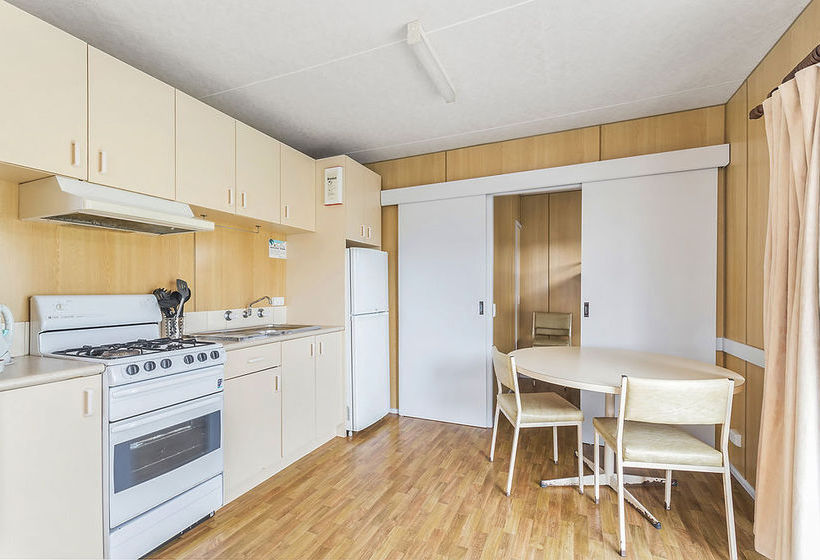 Hotel Apollo Bay Holiday Park Apollo Bay Victoria