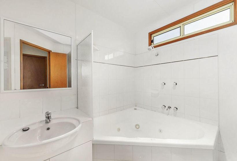 Hotel Apollo Bay Holiday Park | Apollo Bay | Victoria | Australia 6