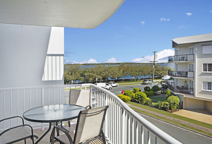 Sandy Shores | Caloundra | Queensland | Australia 18