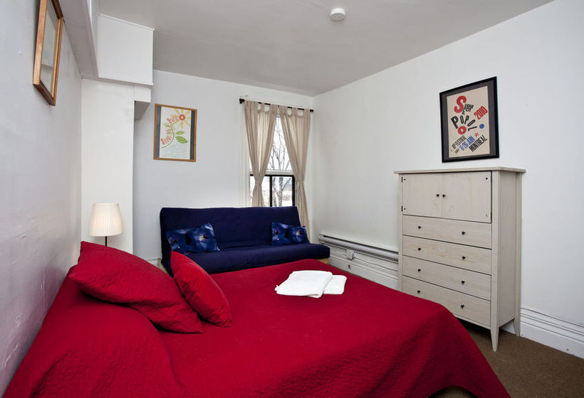 Pensione Popolo | Montreal | Quebec | Canada 6