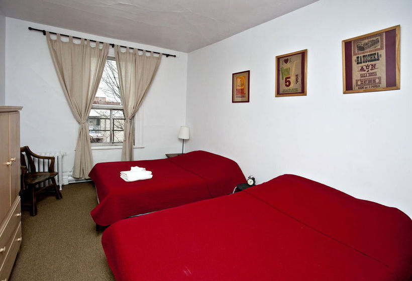 Pensione Popolo | Montreal | Quebec | Canada 7