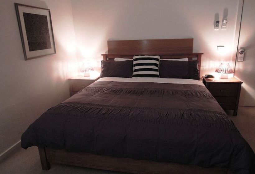 Hotel The Plough | Footscray | Victoria | Australia 14