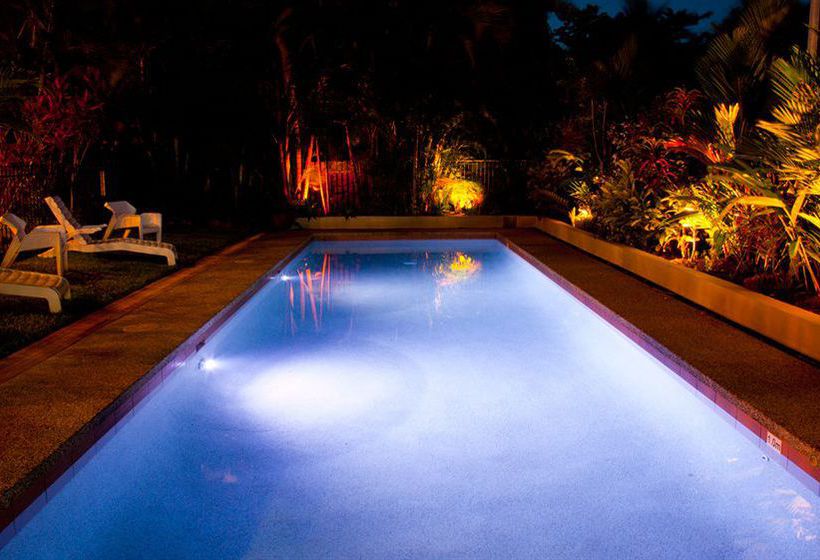 The York Beachfront Holiday Apartments | Yorkeys Knob | Queensland | Australia 11