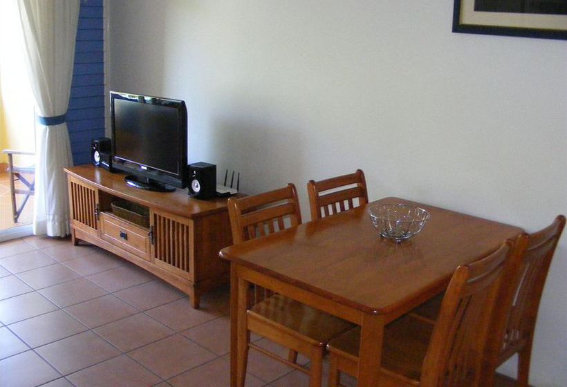 The York Beachfront Holiday Apartments | Yorkeys Knob | Queensland | Australia 12