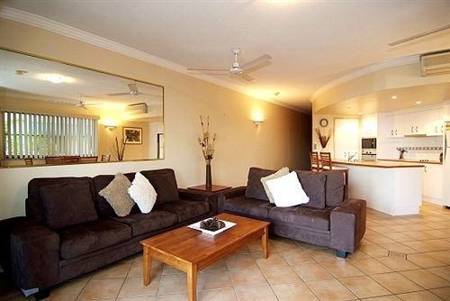 Mediterranean Beachfront Apartments | Yorkeys Knob | Queensland | Australia 5