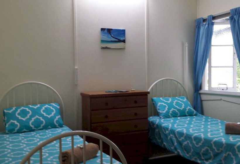 Pension Arcadia Beach Guest House | Arcadia | Queensland | Australia 1