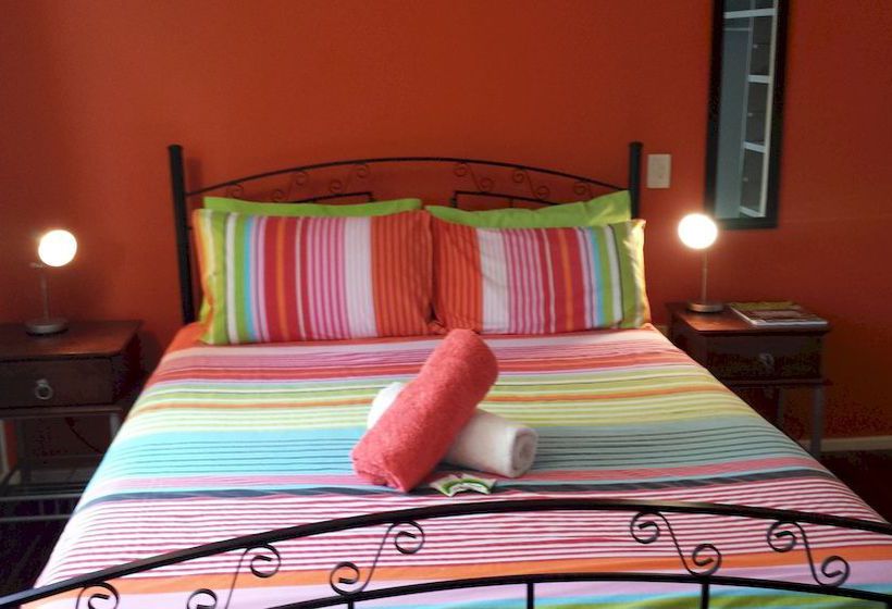 Pension Arcadia Beach Guest House | Arcadia | Queensland | Australia 3