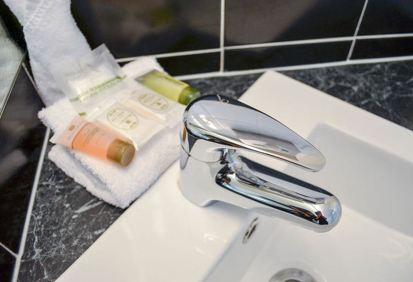 Airport Motel | Milton | Queensland | Australia 3