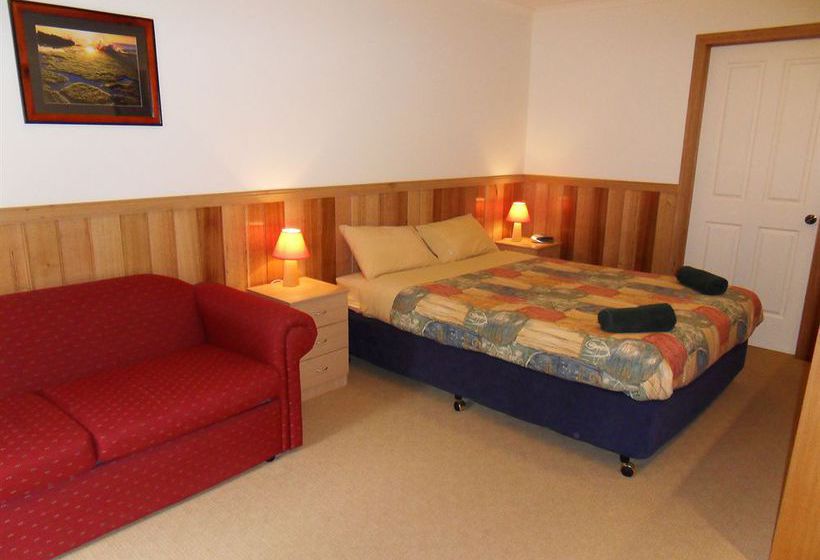 Driftwood Strahan Villas | Strahan | Tasmania | Australia 3