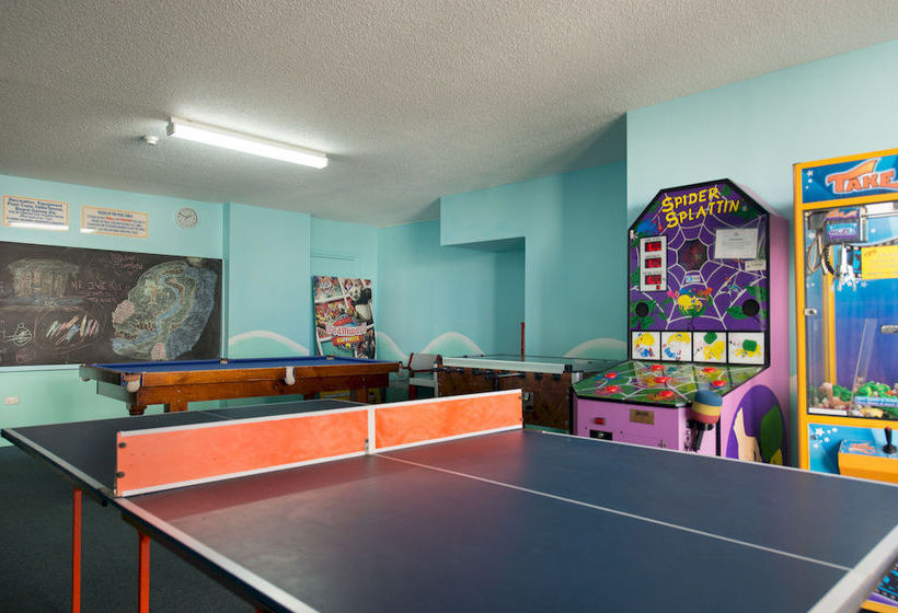 Sandy Point Beach Resort | Labrador | Queensland | Australia 10