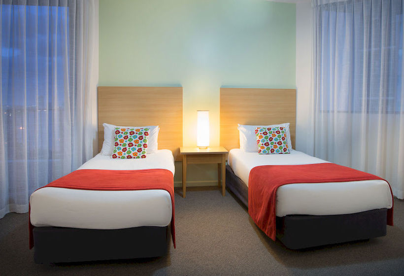 Sandy Point Beach Resort | Labrador | Queensland | Australia 12