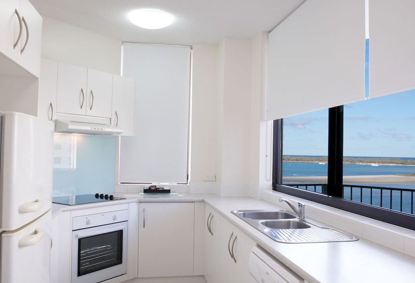 Sandy Point Beach Resort | Labrador | Queensland | Australia 13