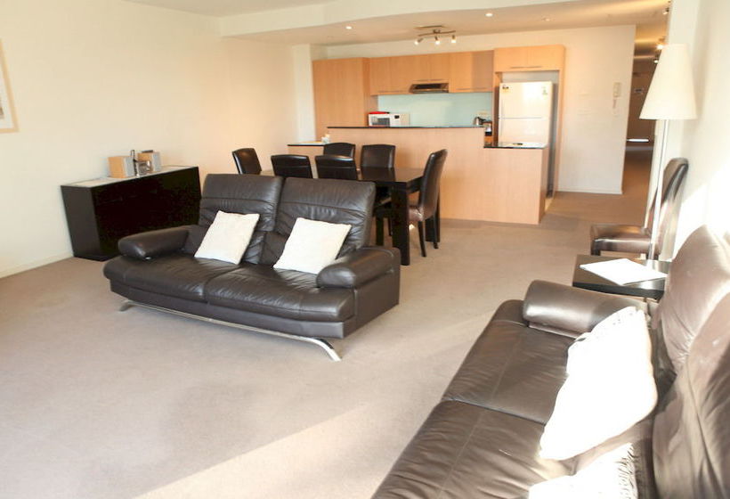 Glenelg Beachside Apartments Glenelg Australia Meridional