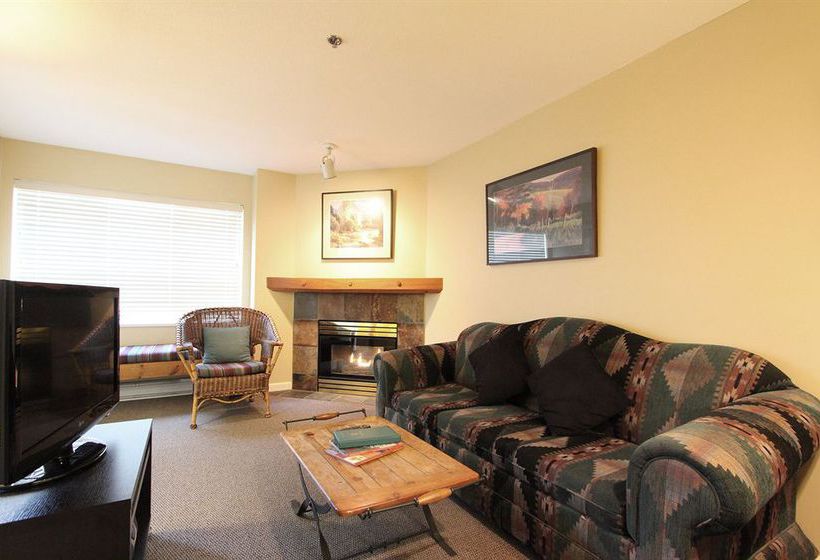 Hotel Resortquest Marketplace Lodge | Whistler | British Columbia | Canada 19