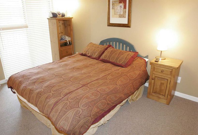 Hotel Resortquest Marketplace Lodge | Whistler | British Columbia | Canada 5