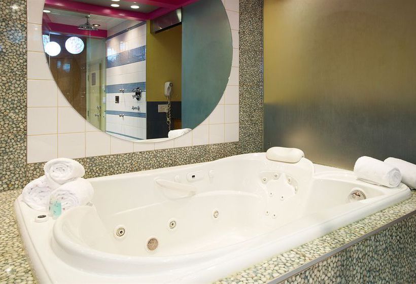 Le Chabrol Hotel & Suites | Montreal | Quebec | Canada 20