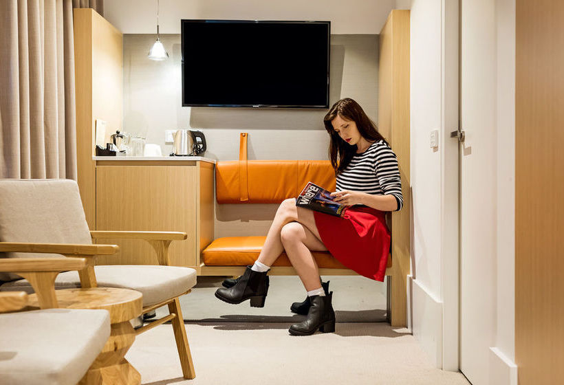 Hotel Brady | Melbourne | Victoria | Australia 16