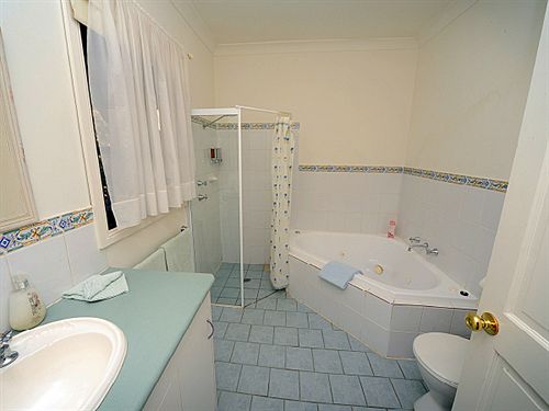 St Helens Country Cottages | Clare | South Australia | Australia 1