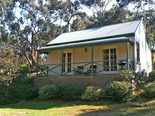 St Helens Country Cottages | Clare | South Australia | Australia 15