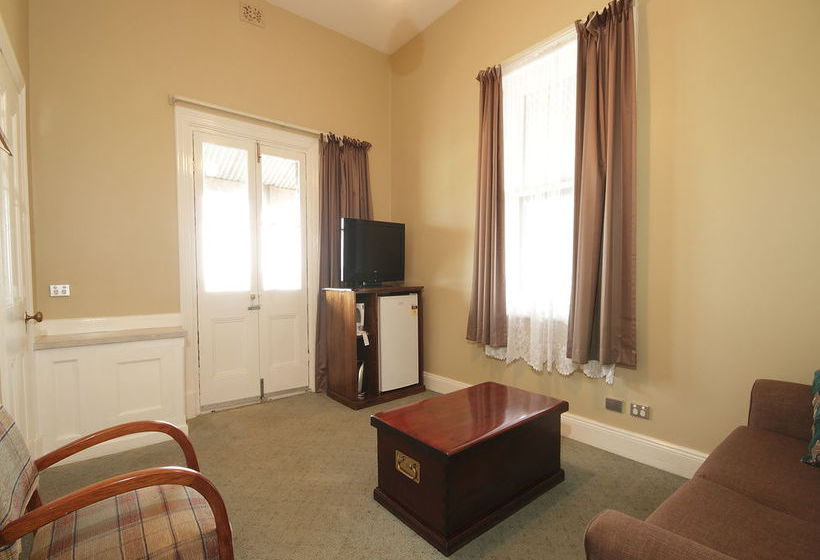 Anchorage Seafront Hotel | Victor Harbor | South Australia | Australia 7