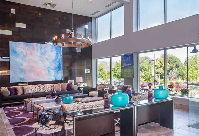 Hotel Sandman Signature | Kamloops | British Columbia | Canada 19