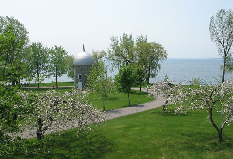 Hotel Manoir D'youville | Chateauguay | Quebec | Canada 13