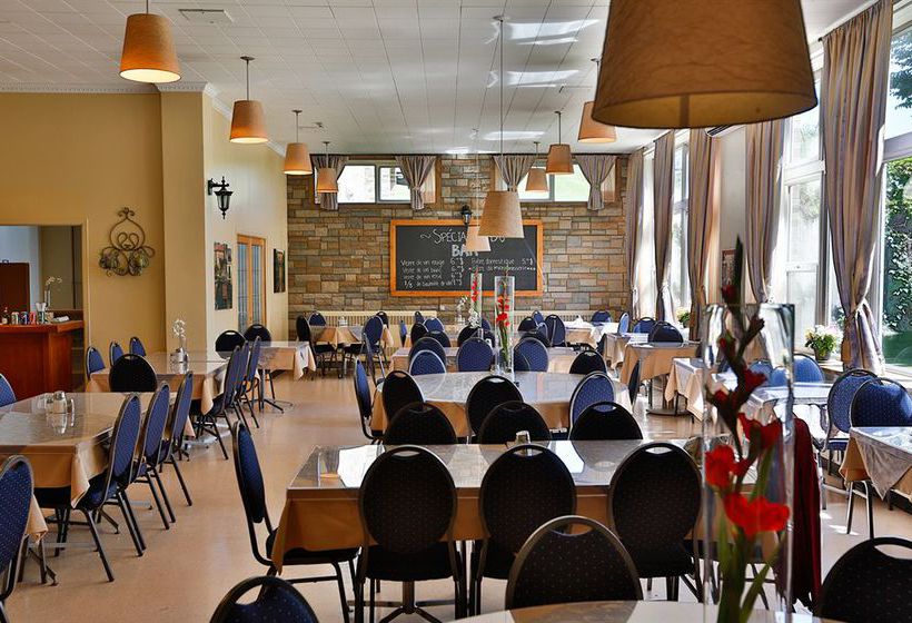 Hotel Manoir D'youville | Chateauguay | Quebec | Canada 17