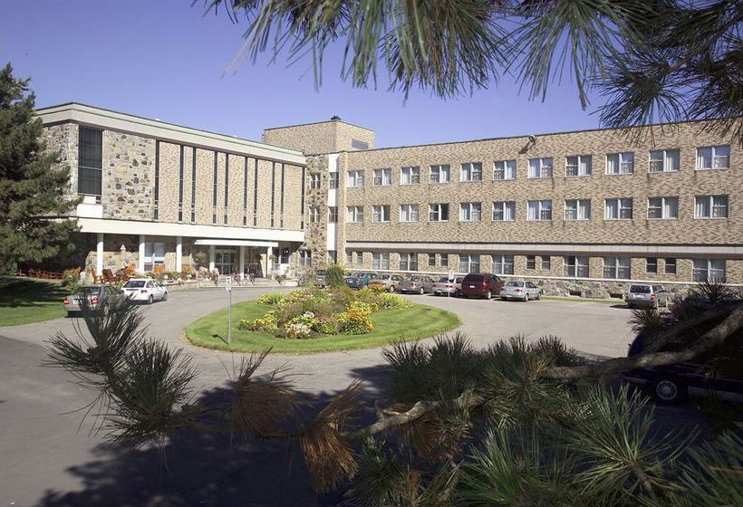 Hotel Manoir D'youville | Chateauguay | Quebec | Canada 3