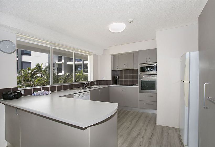 Solnamara Beachfront Apartments | Burleigh Heads | Queensland | Australia 13