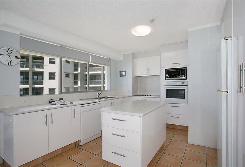 Solnamara Beachfront Apartments | Burleigh Heads | Queensland | Australia 18