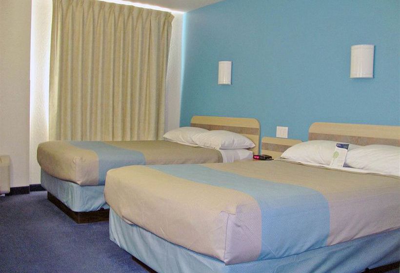 Motel 6 Stony Plain | Stony Plain | Alberta | Canada 6