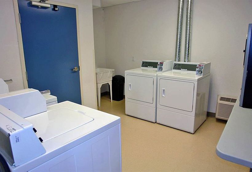 Motel 6 Stony Plain | Stony Plain | Alberta | Canada 9