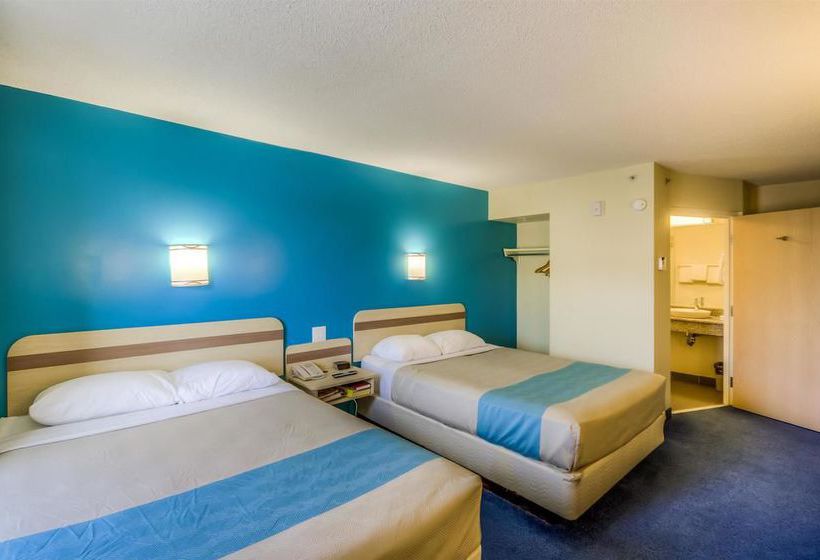 Motel 6 Estevan Sk | Estevan | Saskatchewan | Canada 19
