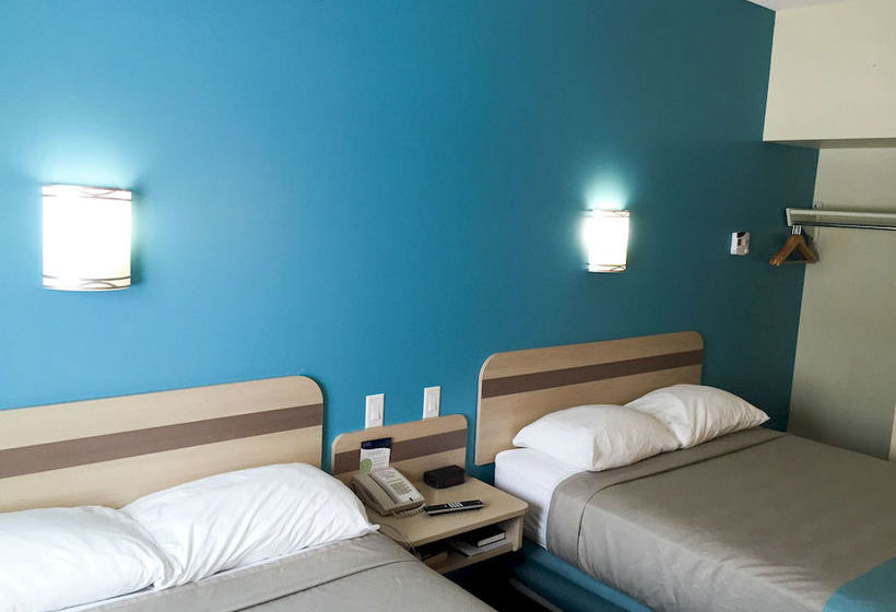 Motel 6 Estevan Sk | Estevan | Saskatchewan | Canada 7