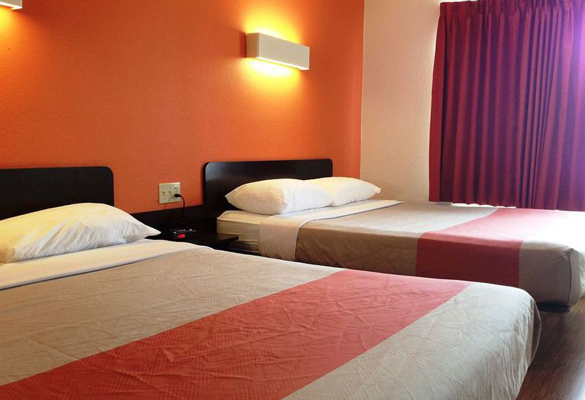 Motel 6 Regina | Regina | Saskatchewan | Canada 1