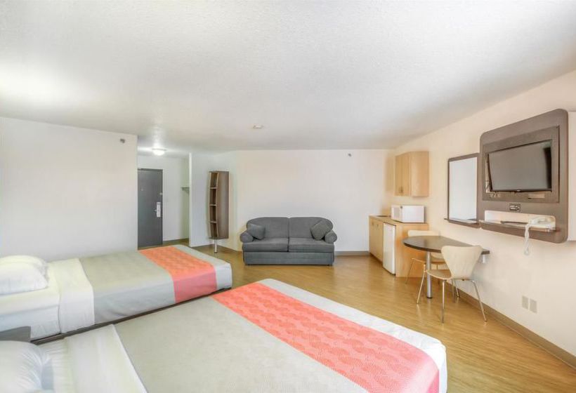 Motel 6 Regina | Regina | Saskatchewan | Canada 12