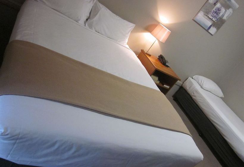 Cosmopolitan Motel & Serviced Apartments | Rockhampton | Queensland | Australia 1