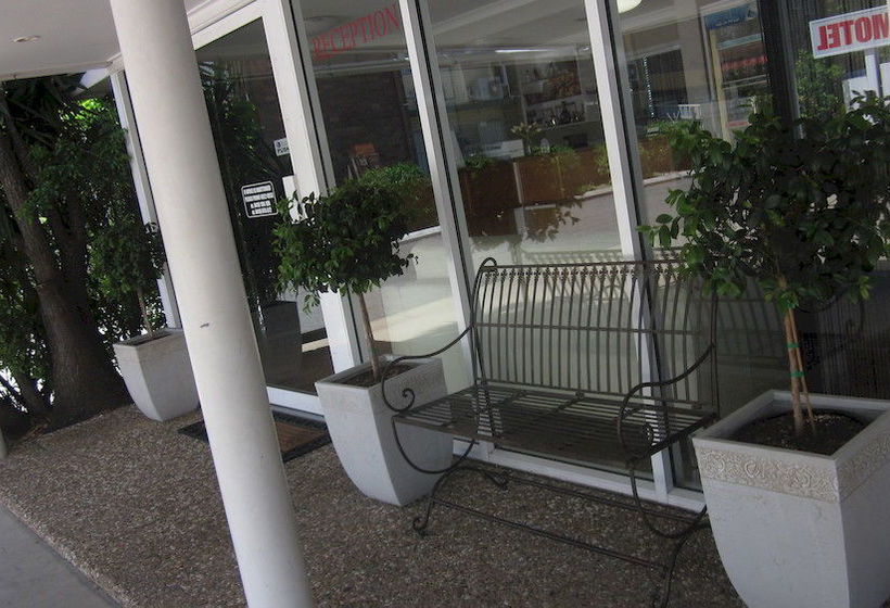 Cosmopolitan Motel & Serviced Apartments | Rockhampton | Queensland | Australia 17