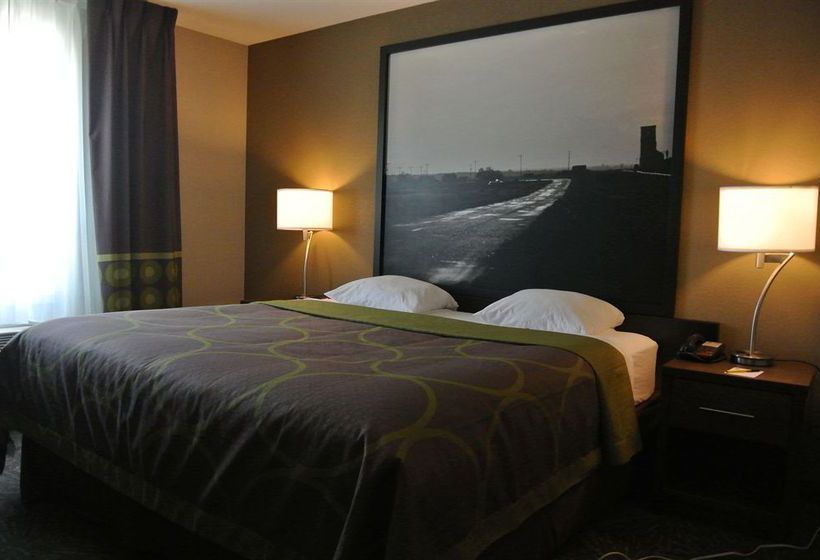 Hotel Super 8 Lloydminster | Lloydminster | Saskatchewan | Canadá 1