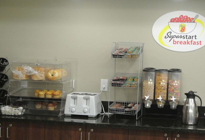 Hotel Super 8 Lloydminster | Lloydminster | Saskatchewan | Canadá 5