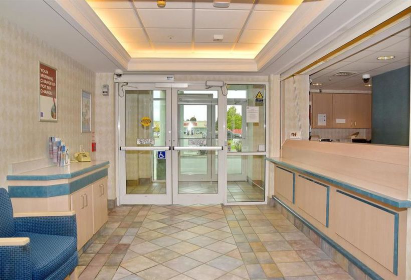 Motel 6 Toronto East - Whitby | Whitby | Ontario | Canada 18