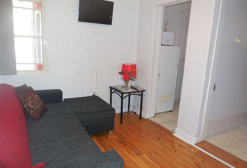 Hotel The Outback Lodge Pty Ltd | Manly | New South Wales | Australia 12