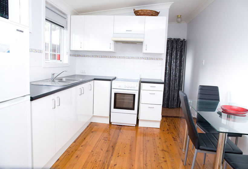 Hotel The Outback Lodge Pty Ltd | Manly | New South Wales | Australia 20