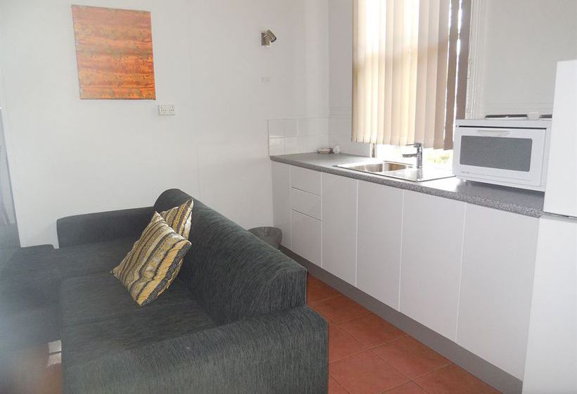 Hotel The Outback Lodge Pty Ltd | Manly | New South Wales | Australia 9