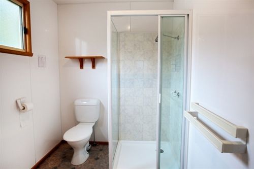 Hotel Strahan Beach Tourist Park | Strahan | Tasmania | Australia 2