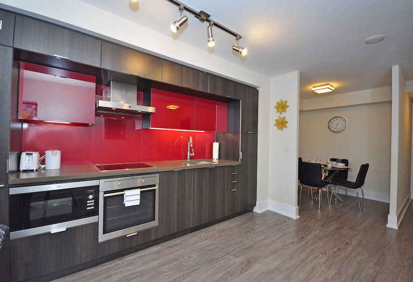 Hotel Delsuites 300 Front Street West | Toronto | Ontario | Canada 15