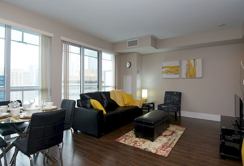 Hotel Delsuites 300 Front Street West | Toronto | Ontario | Canada 17