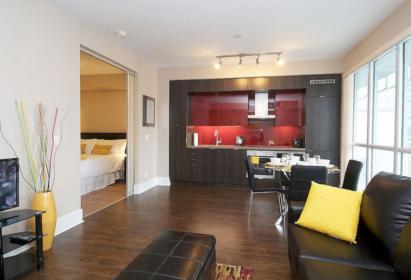 Hotel Delsuites 300 Front Street West | Toronto | Ontario | Canada 19