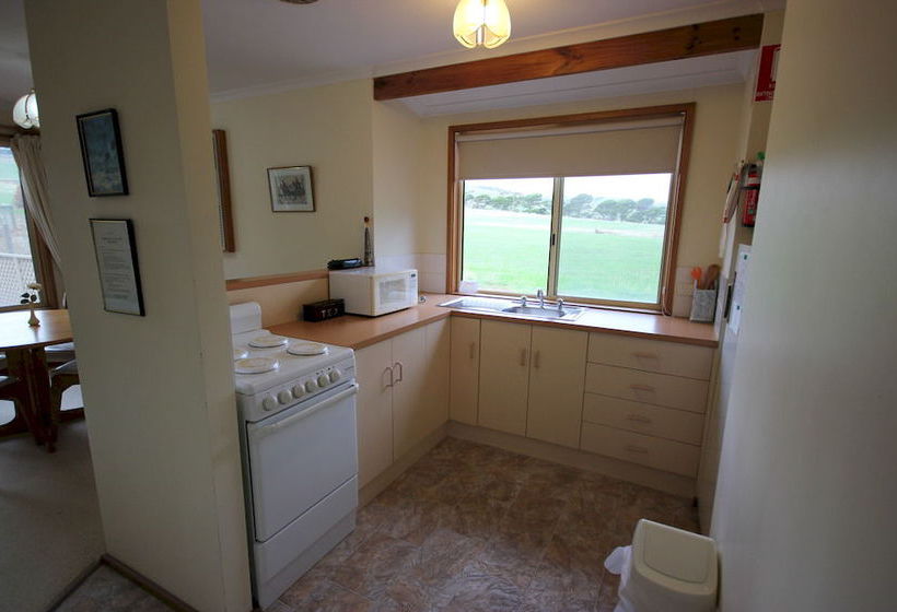 Hotel Cape Jervis Accommodation & Caravan Park | Cape Jervis | South Australia | Australia 12